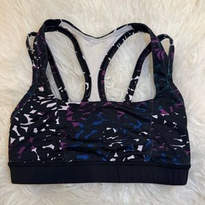 Lululemon sports bra